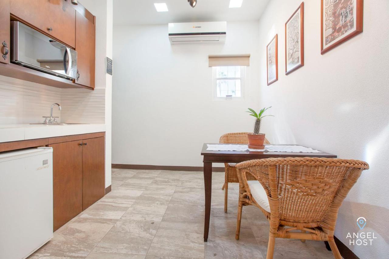 Studio Apartments In Downtown La Paz Walk To Seaside Malecon Esterno foto